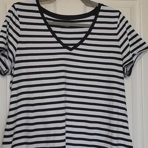 Old Navy Black and White Striped Tee